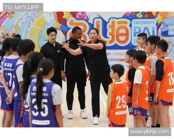 姚明与邹文静携手共创体育传奇展现中国运动员的拼搏精神与团结力量