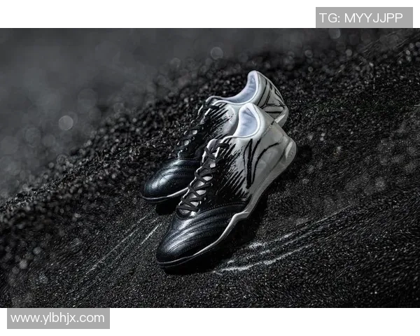 李宁携手足球明星打造全新球鞋系列引领运动时尚潮流