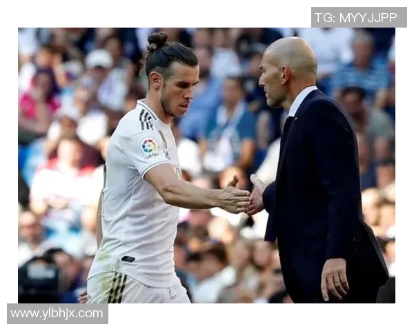 足球明星背后的故事揭秘他的后爹是谁以及他们之间的关系 足球明星背后的故事揭秘他的后爹是谁以及他们之间的关系